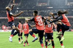 开云体育APP下载-柏林联队在客场战胜了美因茨队，保持不败记录的简单介绍