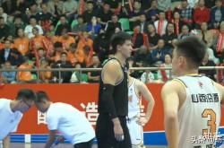 开云体育官网-一位球星在比赛中砍下分，率队大胜