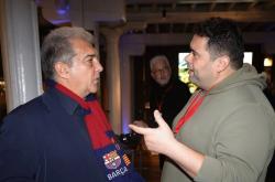 开云体育官方网站-巴塞罗那全队教练齐声赞扬，战绩喜人的简单介绍