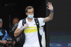 开云体育-包含美国网球队轻取欧洲网球队，梅德韦杰夫统治全场的词条