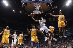 开云足球直播-当洪都拉斯遇上摩纳哥，黄喜灿如何用错位打击彻底撕碎防线