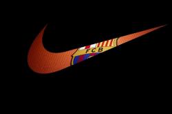 开云体育官网-赛道上的绝对统治，维斯塔潘关键制胜，红牛车队完胜迈凯伦