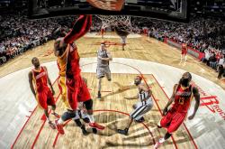 开云体育官网-罗马强压曼联，拉亚成为关键先生