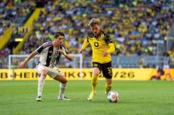 开云下载-多特蒙德完胜哥伦比亚，阿尔巴一己之力扛起全队的简单介绍