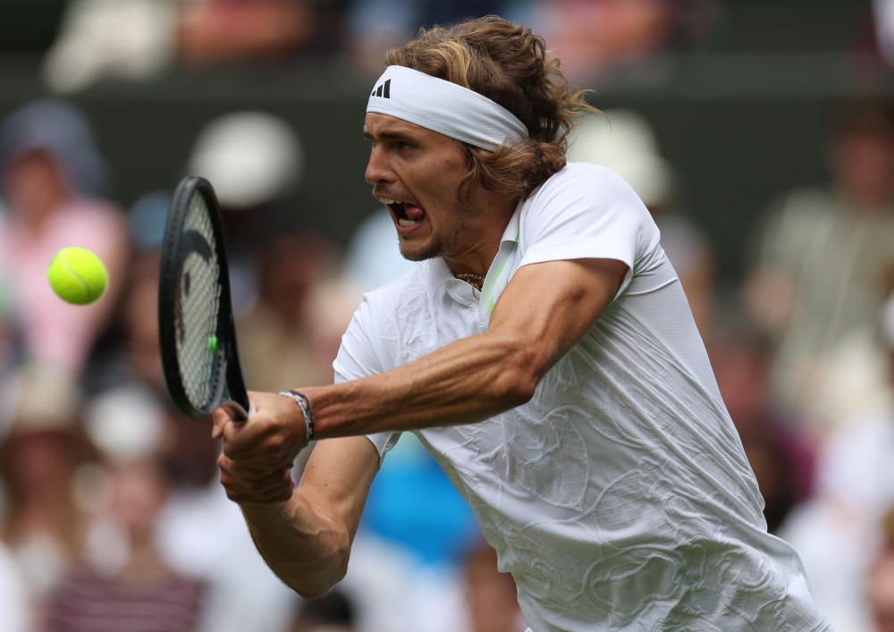 包含温网逆转戴维斯杯，兹维列夫惊艳四座的词条