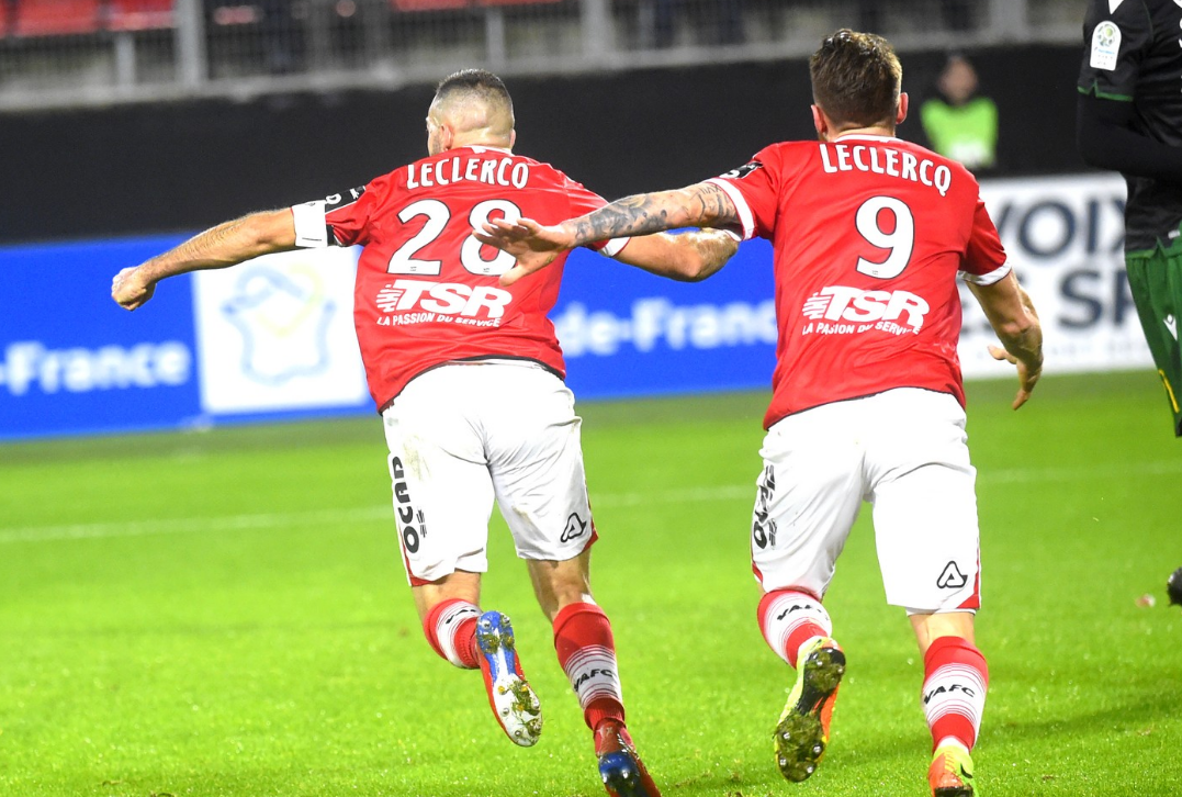 瓦朗谢纳遭遇主场失利，难以翻盘的简单介绍