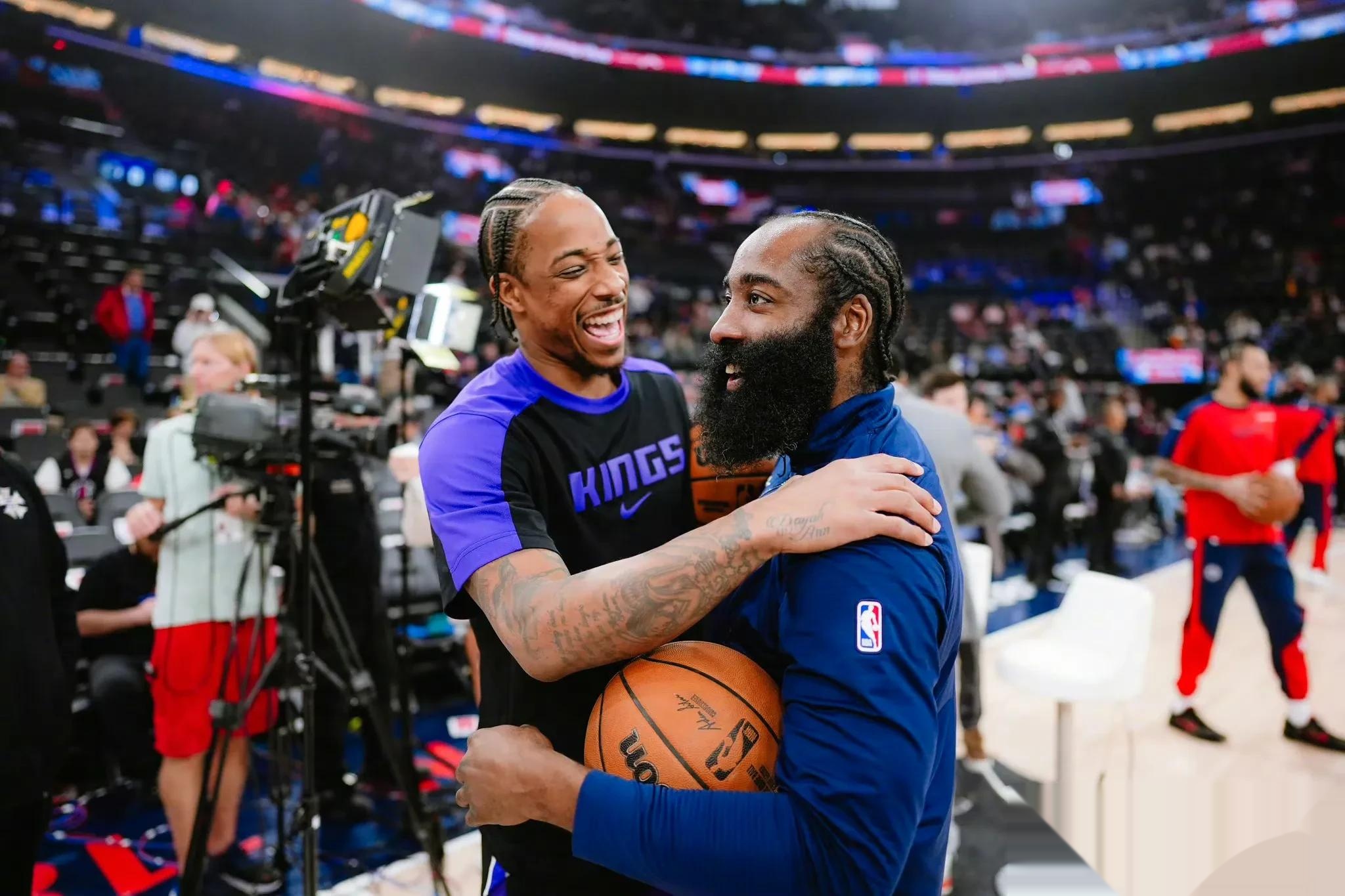 快船逆转国王，豪取两连胜！