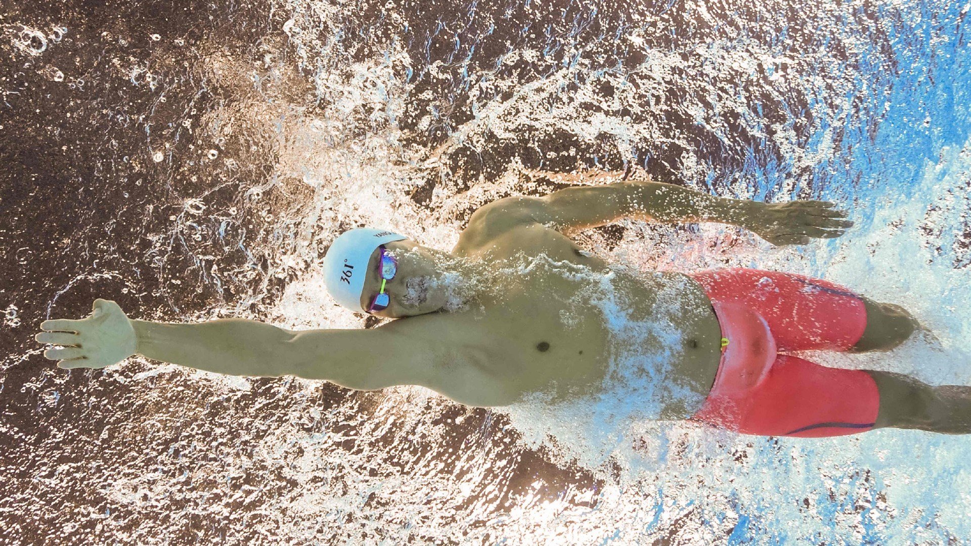 意甲焦点战之夜,奥斯梅恩赛后评分拉满,那不勒斯锋线新王登基